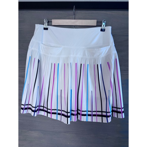 Lucky in Love Linen Nouveau
Streak Pleated Skirt Size Large - Picture 3 of 4